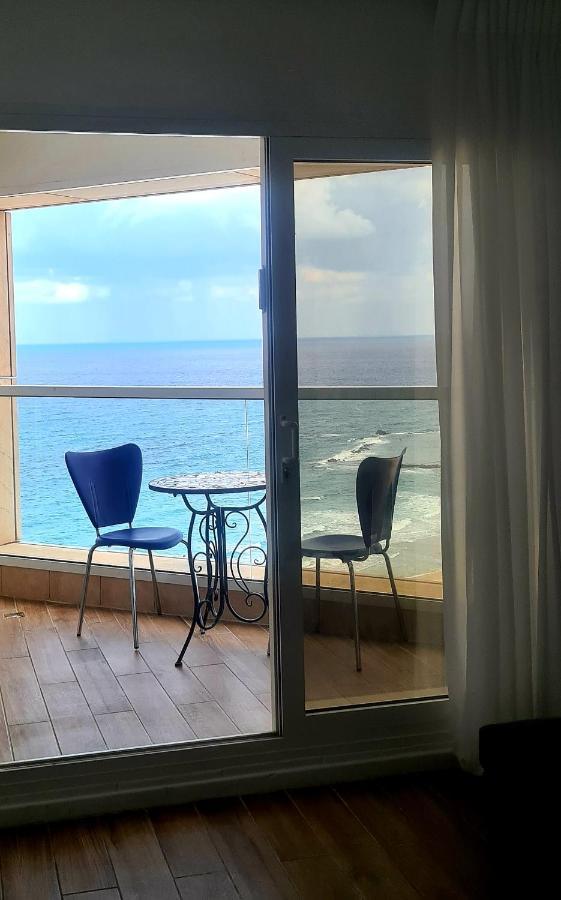 Go To Apartments In Leonardo Бат Ям Екстериор снимка
